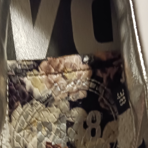 Like new P448 John's floral/python print women's sneakers size EU38 - Picture 6 of 8